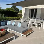 Mas Du Golfe - Climatisee Avec Piscine Privee Pour 10 Personnes * 그리모