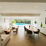 빌라 Mas Du Golfe - Climatisee Avec Piscine Privee Pour 10 Personnes 그리모