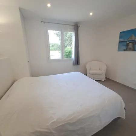 Mas Du Golfe - Climatisée Avec Piscine Privée Pour 10 Personnes Villa *