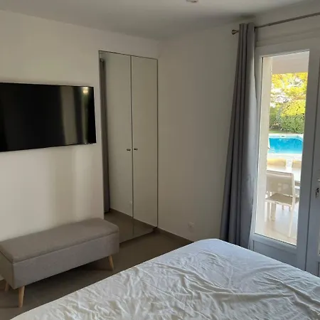 Mas Du Golfe - Villa Climatisee Avec Piscine Privee Pour 10 Personnes Villa Grimaud
